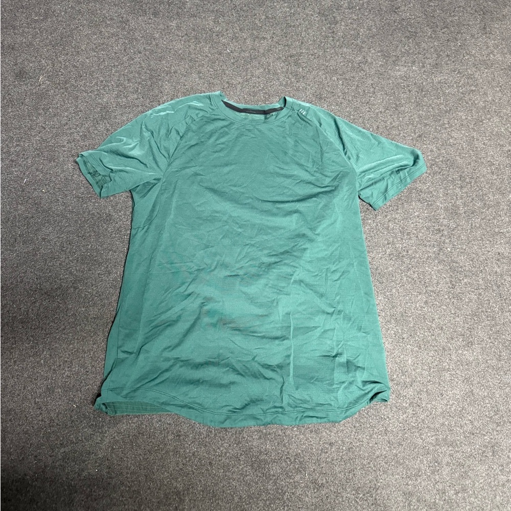 lululemon athletica Green Short Sleeve Tee